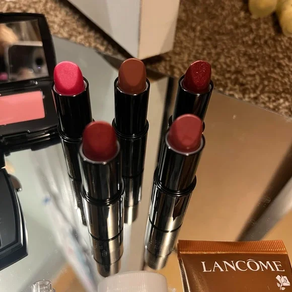 Lancôme & Estée Lauder Makeup Set - Picture 4 of 5